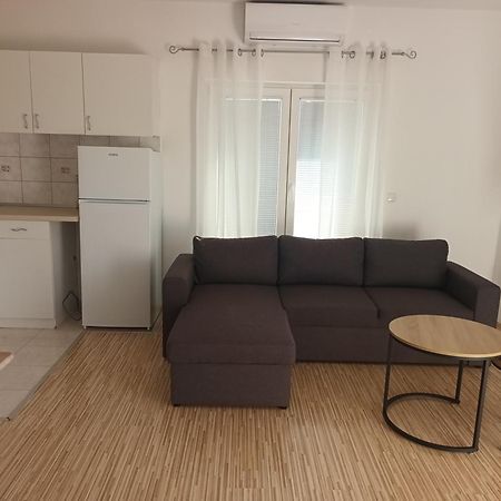 Apartman Nina Vodice Buitenkant foto