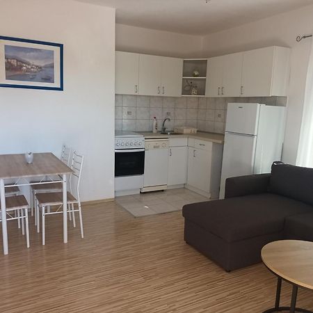 Apartman Nina Vodice Buitenkant foto