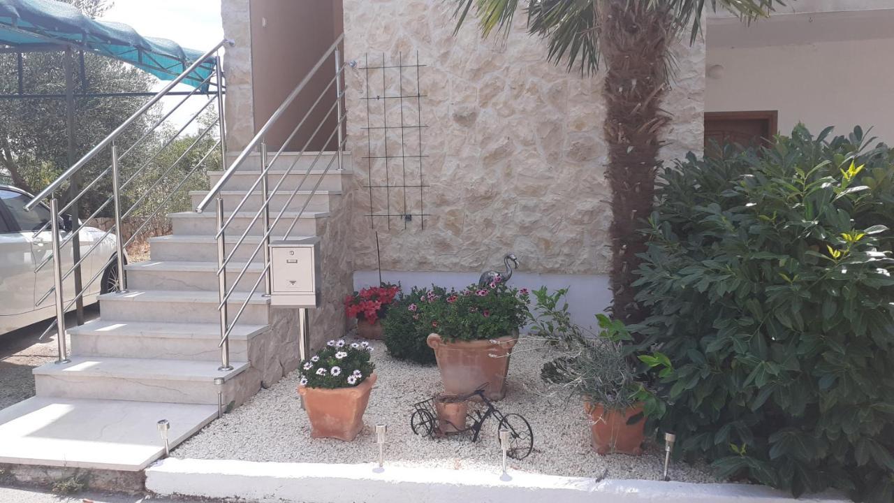 Apartman Nina Vodice Buitenkant foto