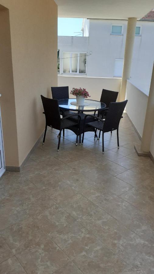 Apartman Nina Vodice Buitenkant foto